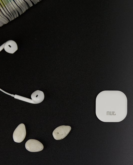 Classic Design Nut Find2S Smart Tracker - White - NutFind